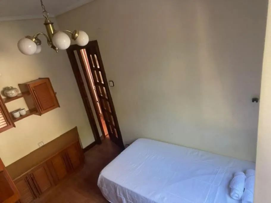 산탄데르 Piso Centro Zona Cuatro Caminos 아파트